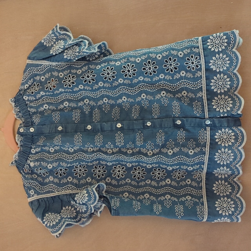 Embroidered Blue Flutter-Sleeve Women's Top - Picture 4 of 6